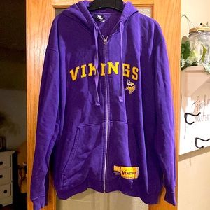Vikings zip up hoodie